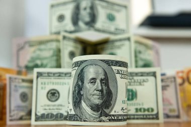 Masada bir tomar para var. Yüksek kalite fotoğraf