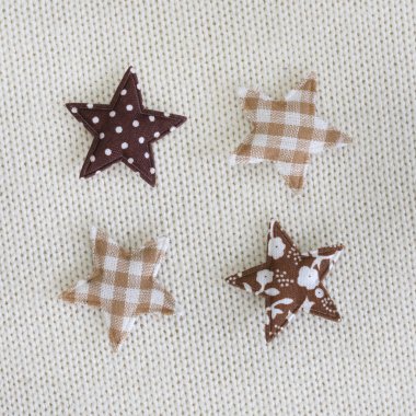 Örgü Yüzeyinde Noel Süsü