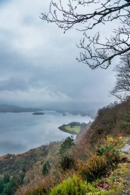 Büyük Britanya 'nın kuzeyindeki göl bölgesinde Kasım ayı sonlarında yapılan bir yolculuktan alınan izlenimler
