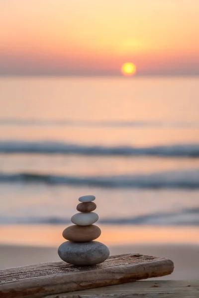 Well Balanced Stone Cairn Smooth Pebbles Sunset Spanish Coast Perfect — Stock Photo, Image