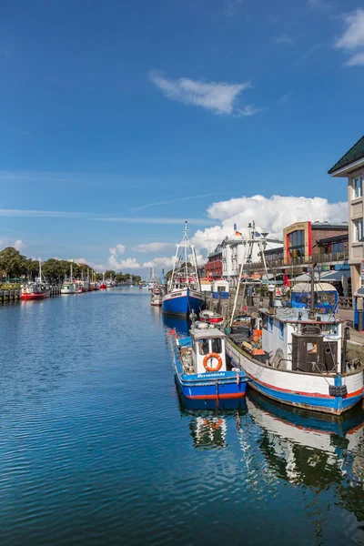 Paesaggio Con Barche Warnemuende Vicino Rostock Regione Costiera Del Mar — Foto Stock