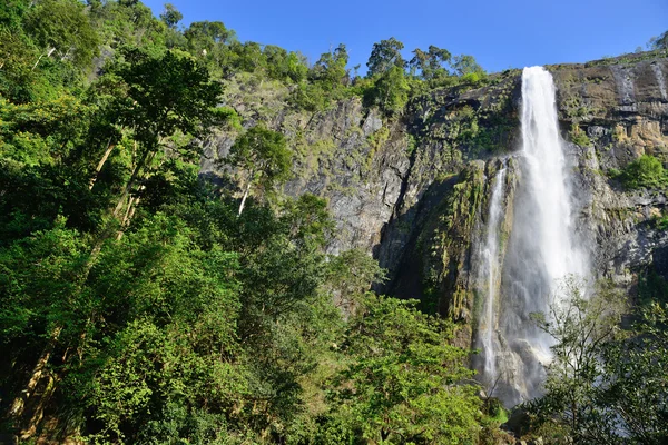 Der Wasserfall — Stockfoto