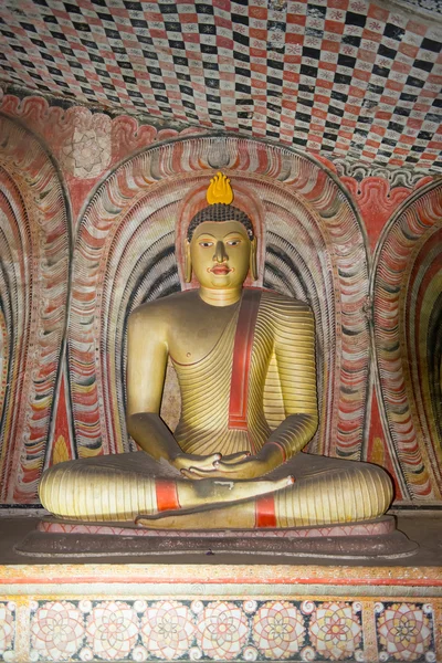 Staty av buddhahood — Stockfoto