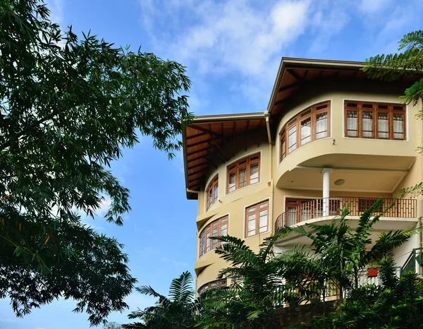 Hotel in the tropics — Stock Photo, Image