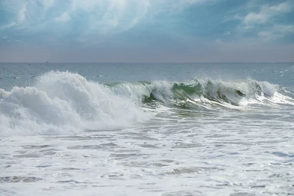 Grandes olas océano —  Fotos de Stock