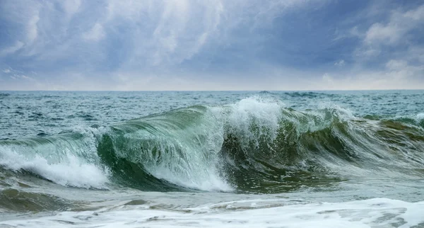 大きな波の海 ストック写真