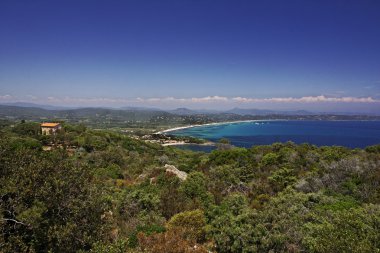 Cap camarat, ramatuelle yakınındaki st-tropez pampelonne kumsalda cote d'azur, Güney Fransa, Avrupa ile