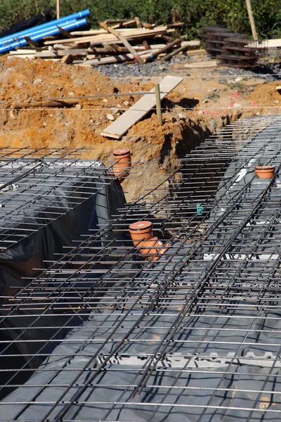 Struttura alla base di un nuovo pavimento di cemento Struttura alla base di una nuova struttura — Foto Stock