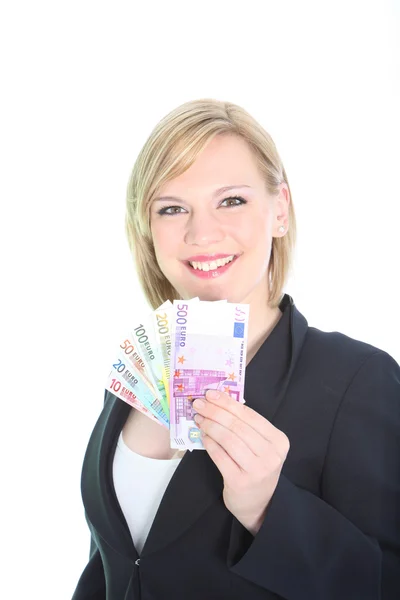 Mujer feliz mostrando un fan de los billetes de euro — Foto de Stock