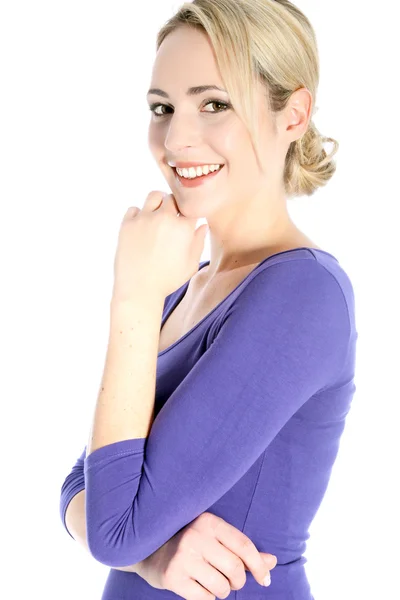Lachende jonge blonde vrouw portret glimlachend jonge blonde vrouw portret — Stockfoto