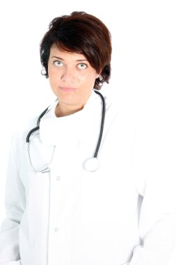 giyen kadın doktor stetoskop.