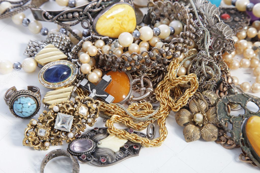 Collection of assorted gemstone jewellery
