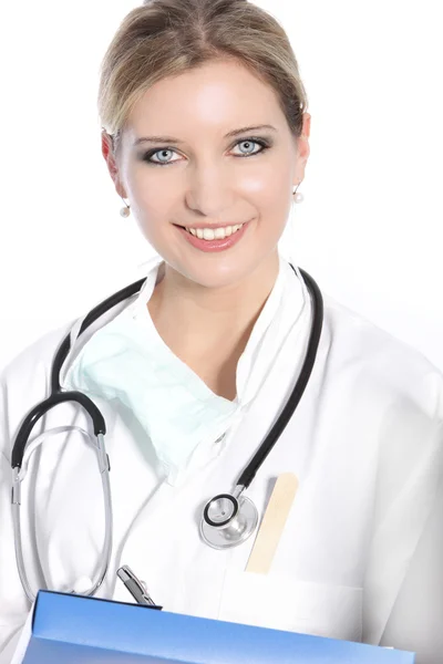 Sorridente giovane infermiera — Foto Stock
