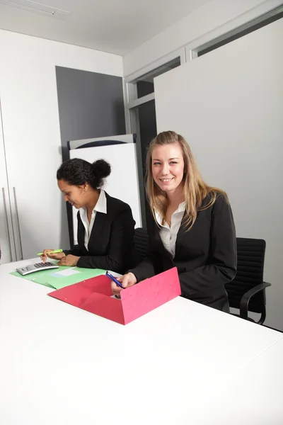 Mujeres de negocios — Foto de Stock