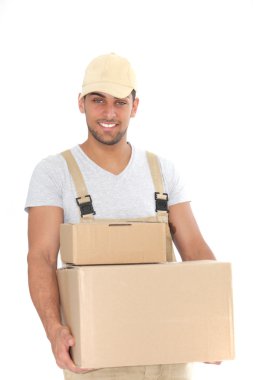 yakışıklı adam paketleri teslim
