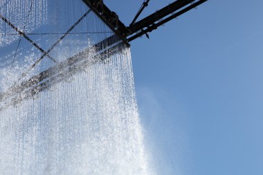 düşen su pırıl pırıl süs perde