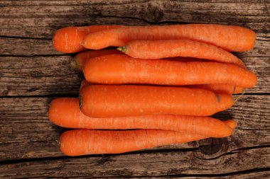 taze tüm çiğ havuç