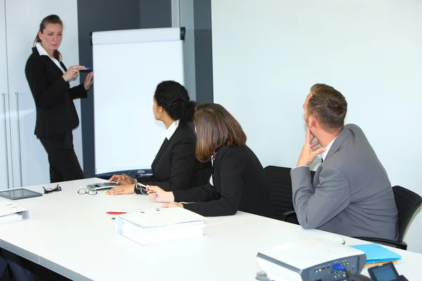 Businessswoman giving a presentation — Stock Photo, Image