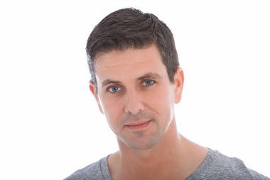 nazik bir gülümseme ile olgun adam