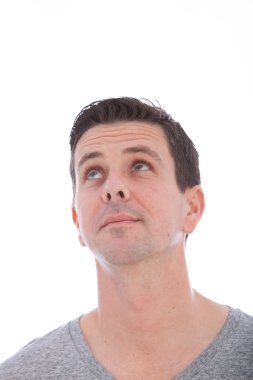 Orta yaşlı beyaz mavi gözlü erkek arıyorum