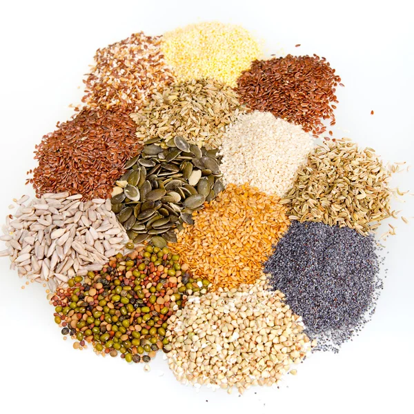 yığınları içinde çeşitli kuru mutfak tohum