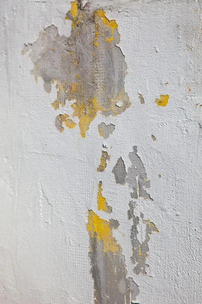 Глиняная текстура стен с шелушащейся краской — стоковое фото