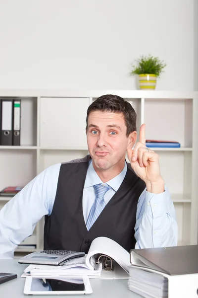 Man having a eureka moment as he solves a problem — Stock Photo, Image