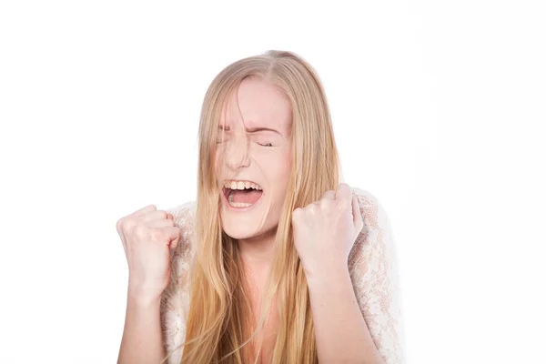 Modelo Feminino gritando com os olhos fechados — Fotografia de Stock