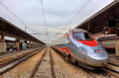tren istasyonu. Venedik, İtalya.