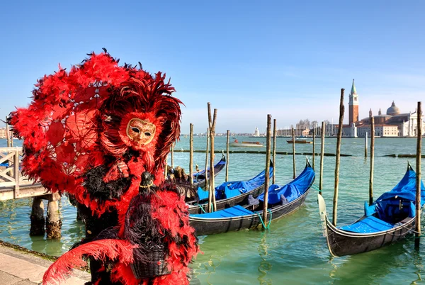 Tradiční karneval v Benátkách, Itálie. — Stock fotografie