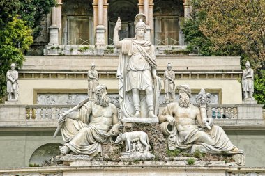 piazza del popolo Roma heykel kompozisyonu.