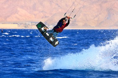 kitesurfer Kızıldeniz.