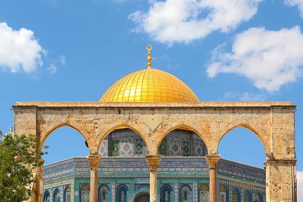 Dome skalní mešita v Jeruzalémě, Izrael. — Stock fotografie