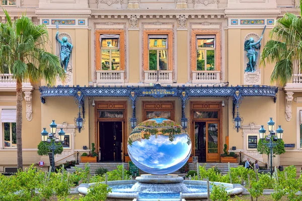 Facciata del Casinò di Monte Carlo, Monaco . — Foto Stock