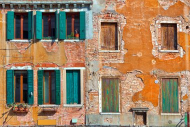 tipik Venedik ev cephe.