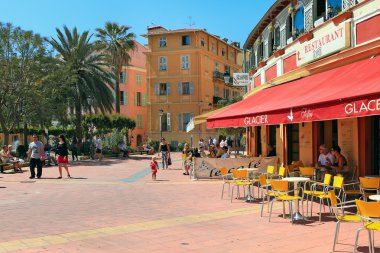 Sokak Görünümü'nde menton, Fransa.