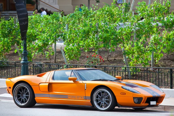 Carro esporte de luxo em Monte Carlo . — Fotografia de Stock