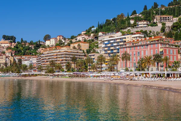 Hotels and beaches in Menton, France. — Stock Photo, Image