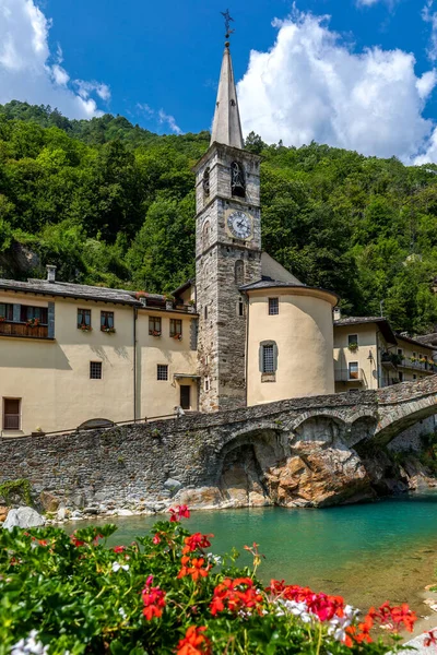 Old Church Spire Mountain River Flow Stone Bridge Small Town — Photo