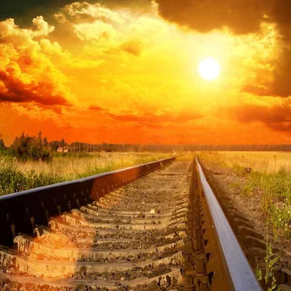 Ferrocarril a la puesta del sol —  Fotos de Stock