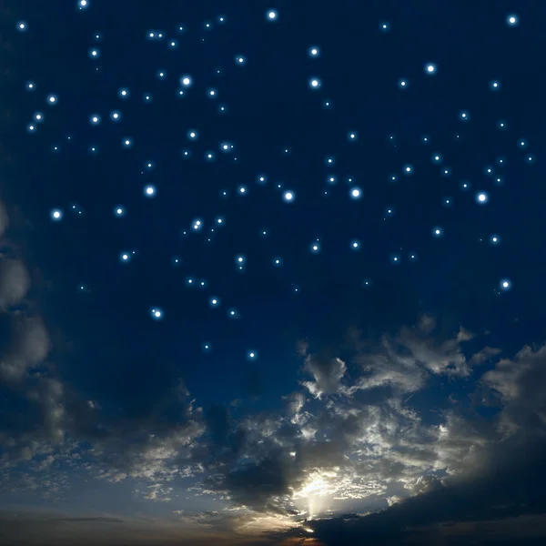 Céu noturno bonito com muitas estrelas — Fotografia de Stock