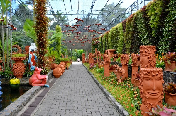 Nong Nooch Tropical Garden — Stock Photo, Image