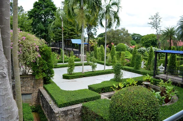 Nong nooch tropisk trädgård — Stockfoto