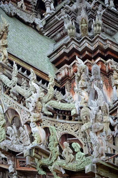 Tempel der Wahrheit in Pattaya — Stockfoto
