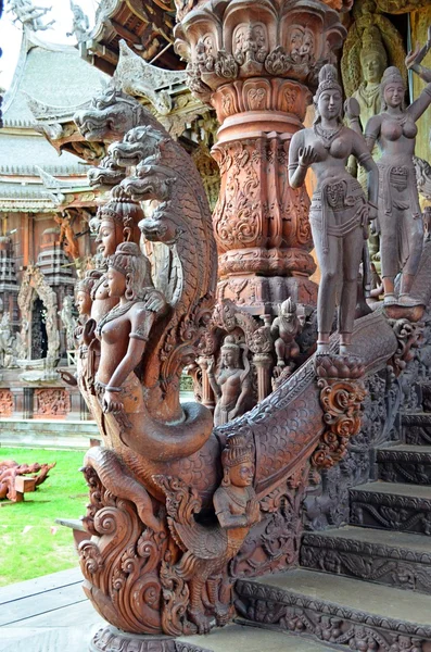 Sannhetens tempel i Pattaya – stockfoto