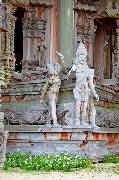 Tempel van waarheid in pattaya — Stockfoto