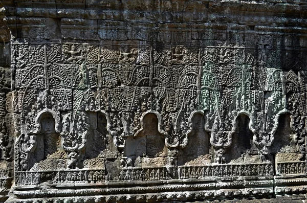 Antiguo templo cambodiano — Foto de Stock