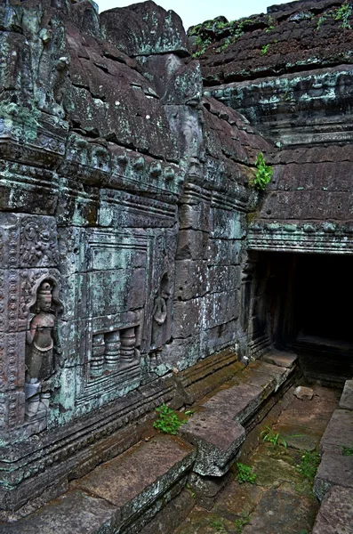 Antigo templo cambojano — Fotografia de Stock