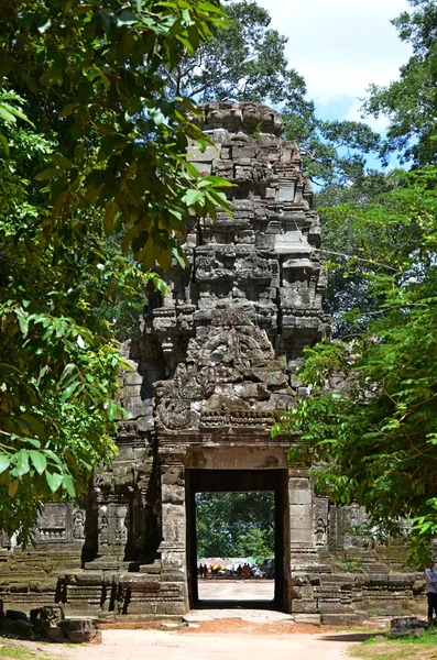 Antiguo templo cambodiano — Foto de Stock