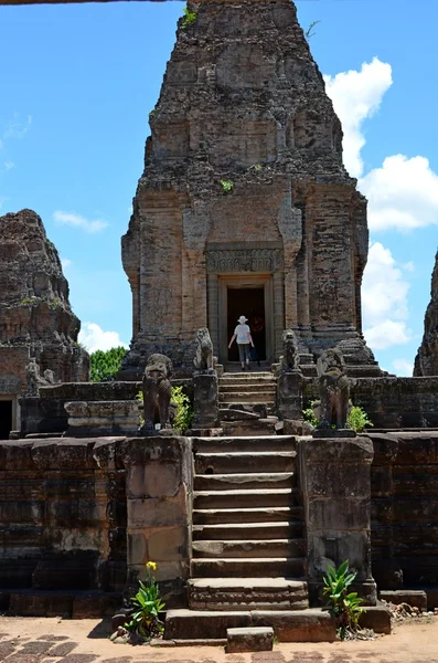 Oude Cambodjaanse tempel — Stockfoto